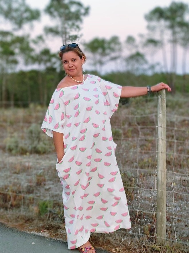 Vestido Longo Estampado de Melancias – Plus size
