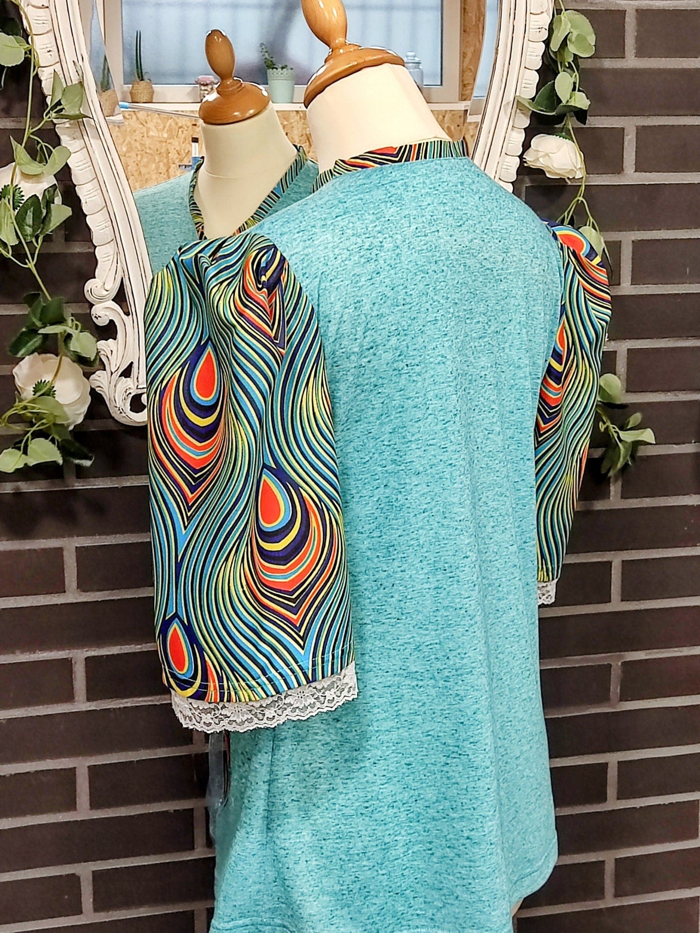 T-shirt Safira - Mangas em Capulana 🩵