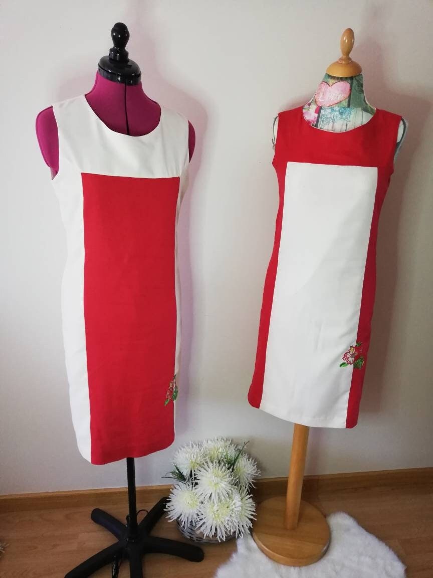 Vestido de linho vermelho e pérola ❤️🌺