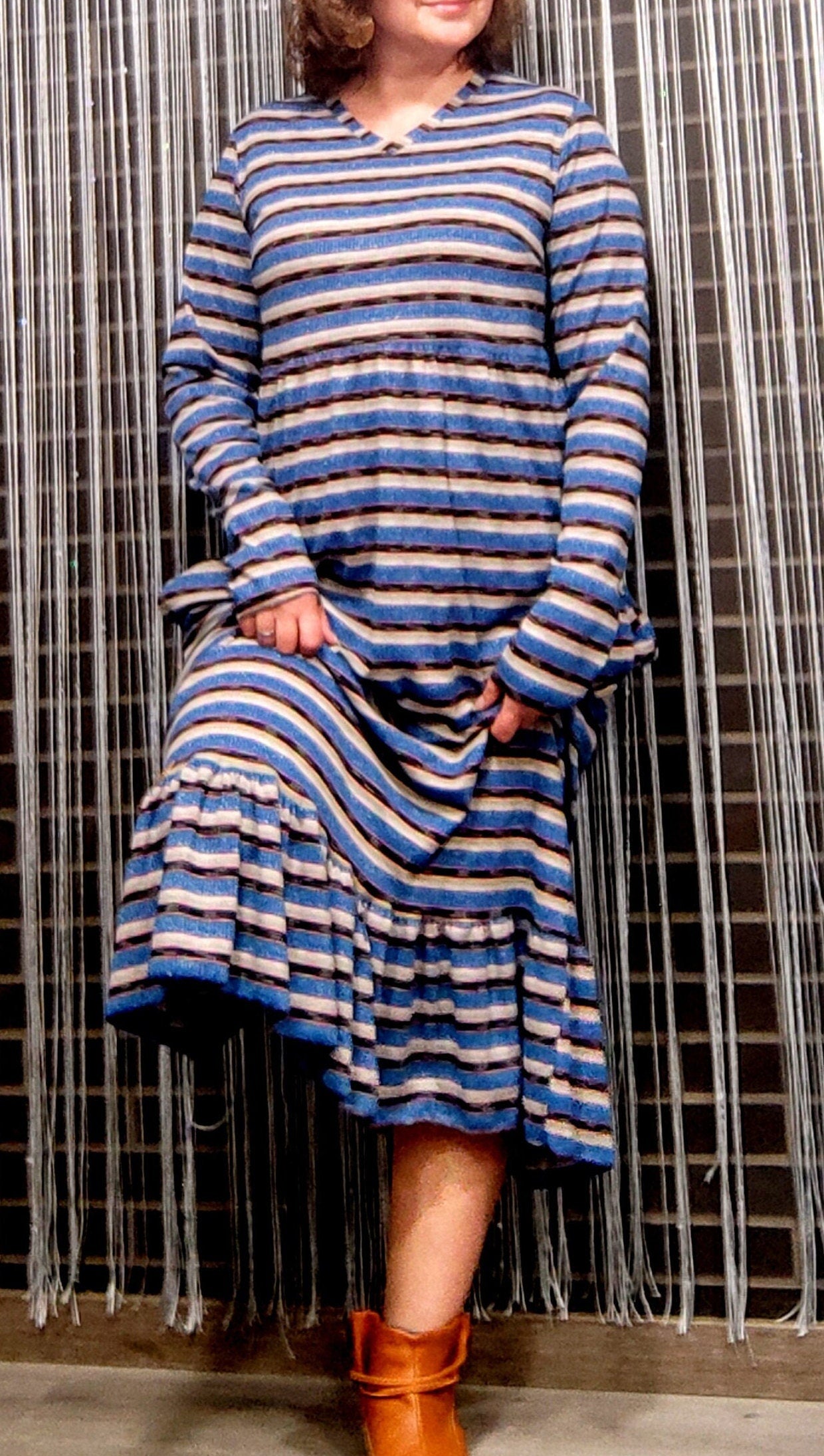 Vestido de Riscas em malha brilhante