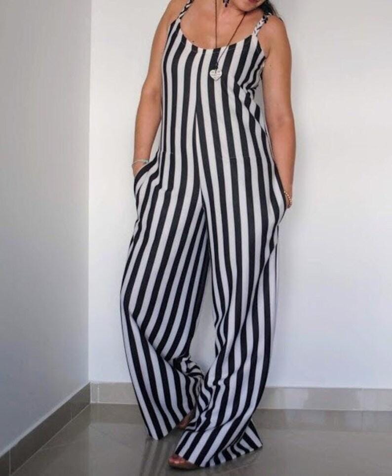 Jumpsuit Riscas Preto & Branco 🖤