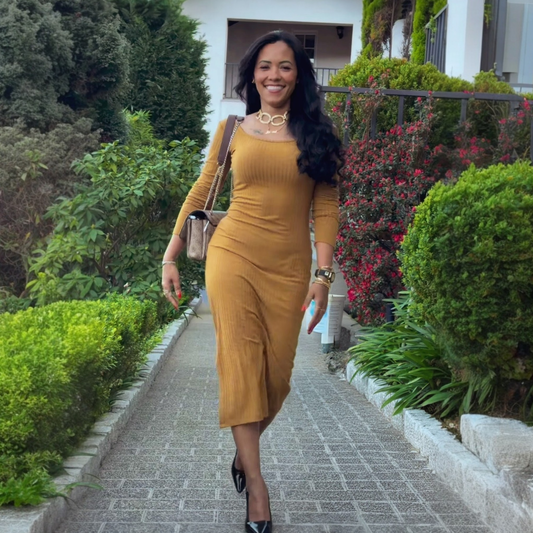 Vestido Essencial Lindi 🧡